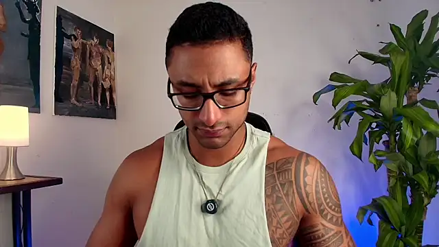 LiamGarcia1 online show from 04/06/26, 02:18