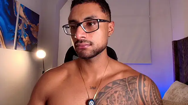 LiamGarcia1 online show from 05/07/26, 02:28