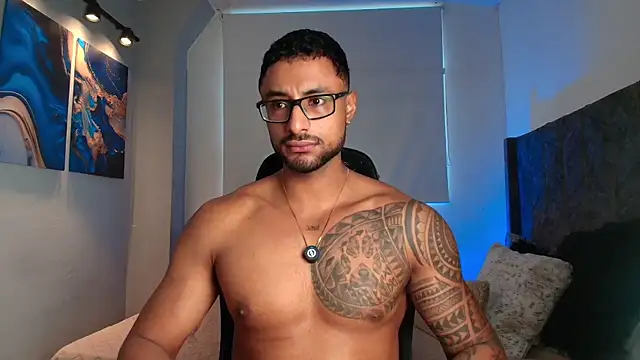 LiamGarcia1 online show from 05/14/26, 02:13