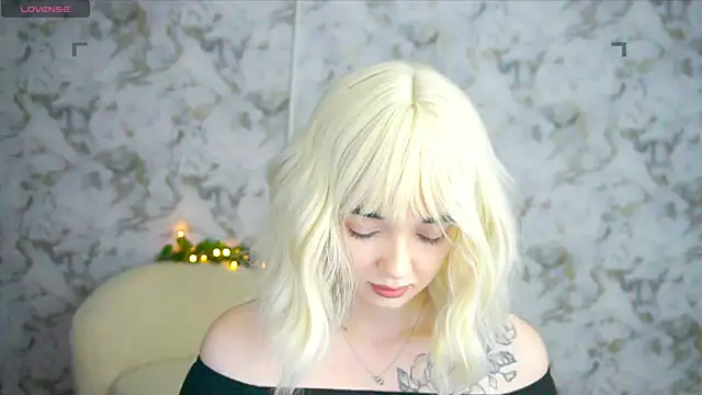Snapshot of Ashley_S chatting on 05/25/26, 10:16 Ashley S online show from 05/25/26, 10:16