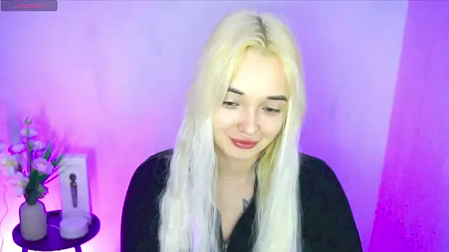 Snapshot of Ashley_S chatting on 07/12/26, 10:12 Ashley S online show from 07/12/26, 10:12