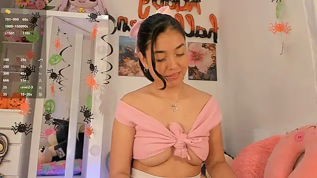 Snapshot of pretty-millie chatting on 10/08/25, 03:59 pretty-millie online show from 10/08/25, 03:59
