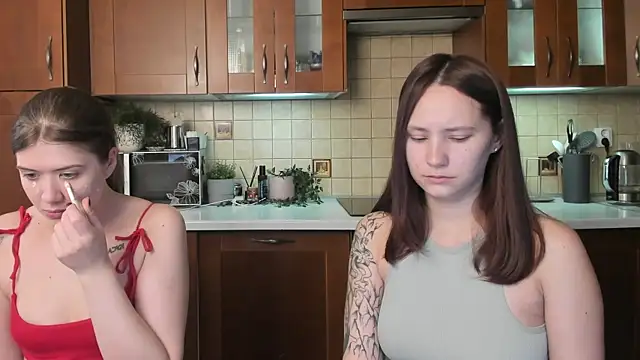 HotCaramellsTV online show from 06/27/26, 08:08