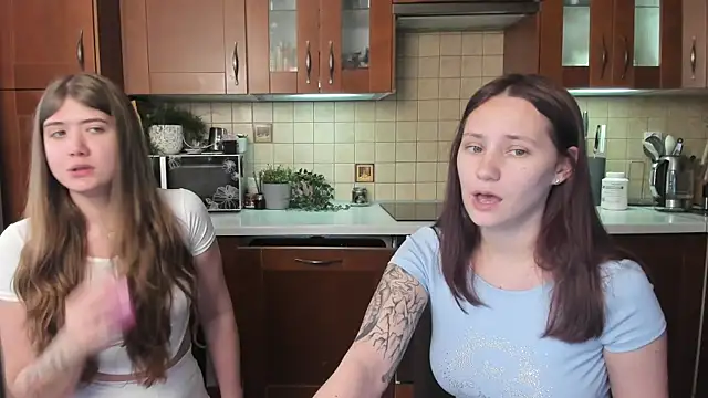 HotCaramellsTV online show from 07/29/26, 07:50