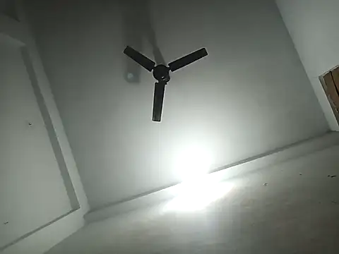 Snapshot of pintuS40 chatting on 01/02/25, 03:40 pintuS40 online show from 01/02/25, 03:40