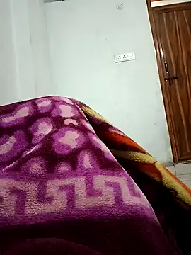 Snapshot of pintuS40 chatting on 01/06/25, 04:23 pintuS40 online show from 01/06/25, 04:23