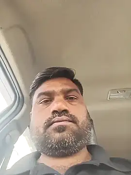 Snapshot of pintuS40 chatting on 01/22/25, 05:16 pintuS40 online show from 01/22/25, 05:16