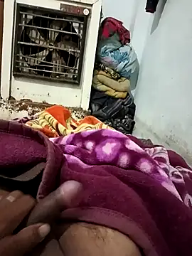 Snapshot of pintuS40 chatting on 01/25/25, 12:59 pintuS40 online show from 01/25/25, 12:59