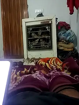 Snapshot of pintuS40 chatting on 01/26/25, 05:34 pintuS40 online show from 01/26/25, 05:34