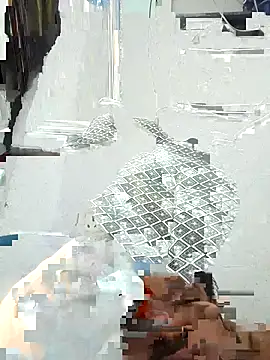 Snapshot of pintuS40 chatting on 10/03/25, 12:51 pintuS40 online show from 10/03/25, 12:51