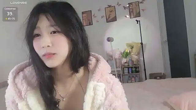 Luminous163 online show from 01/29/25, 10:58