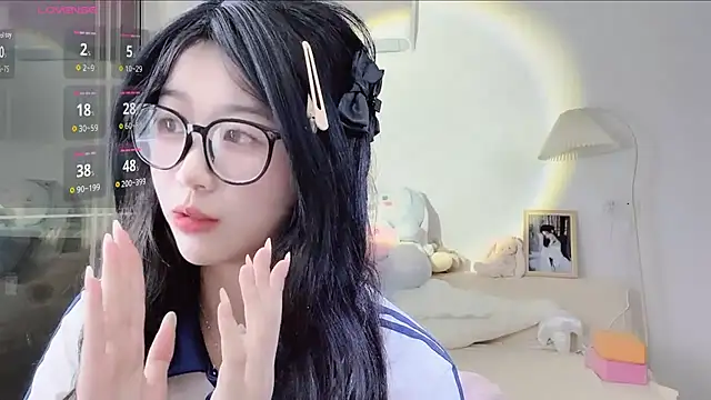 Luminous163 online show from 10/21/25, 11:44