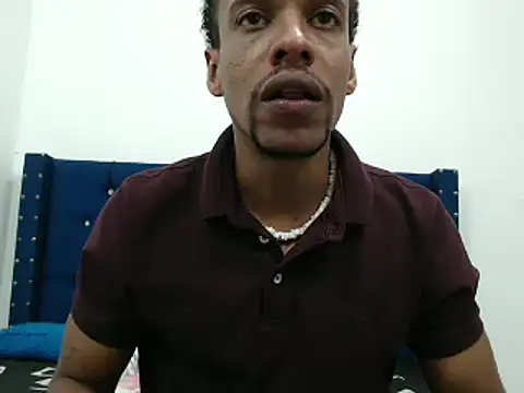 Snapshot of Salomon_koude chatting on 03/04/25, 12:07 Salomon koude online show from 03/04/25, 12:07