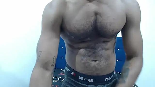 Snapshot of Salomon_koude chatting on 03/14/25, 02:41 Salomon koude online show from 03/14/25, 02:41