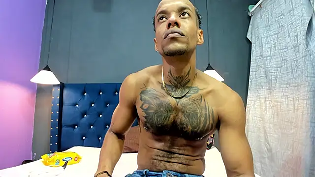 Snapshot of Salomon_koude chatting on 10/07/25, 06:49 Salomon koude online show from 10/07/25, 06:49