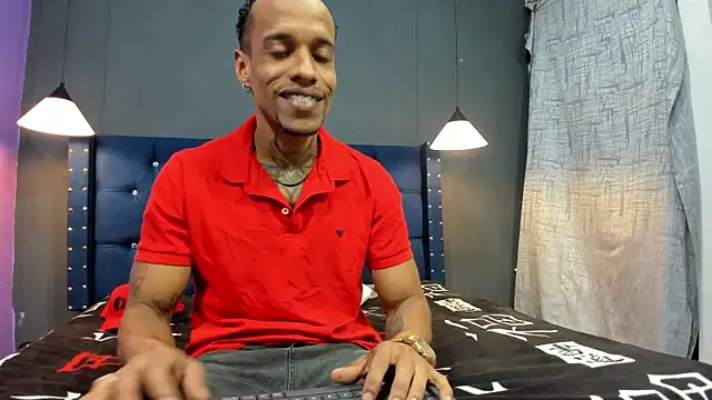 Snapshot of Salomon_koude chatting on 10/12/25, 07:02 Salomon koude online show from 10/12/25, 07:02