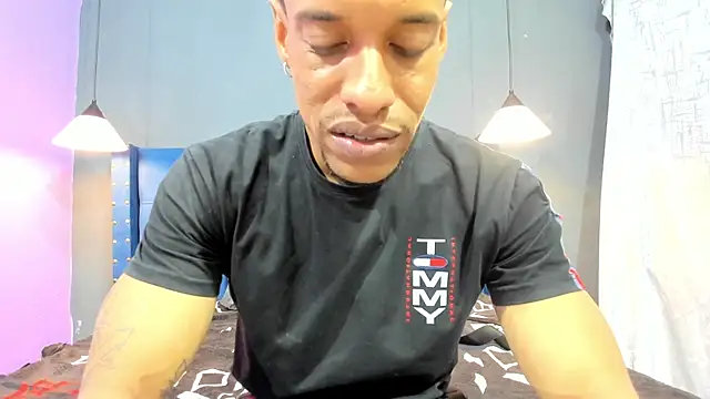 Snapshot of Salomon_koude chatting on 10/13/25, 07:14 Salomon koude online show from 10/13/25, 07:14