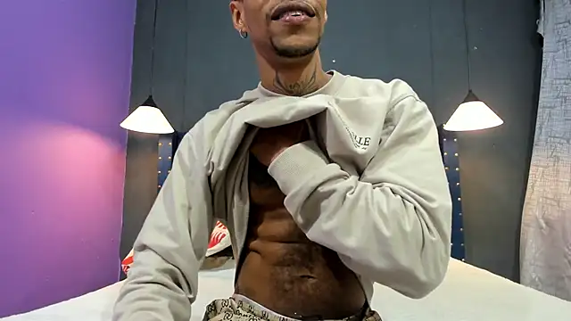 Snapshot of Salomon_koude chatting on 10/15/25, 09:15 Salomon koude online show from 10/15/25, 09:15