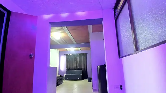 Snapshot of Salomon_koude chatting on 10/18/25, 08:09 Salomon koude online show from 10/18/25, 08:09