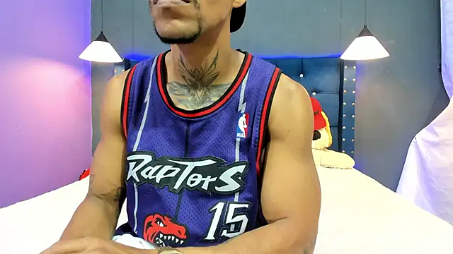 Snapshot of Salomon_koude chatting on 11/04/25, 03:44 Salomon koude online show from 11/04/25, 03:44