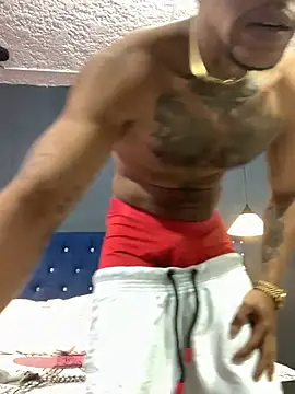 Snapshot of Salomon_koude chatting on 11/29/25, 04:54 Salomon koude online show from 11/29/25, 04:54