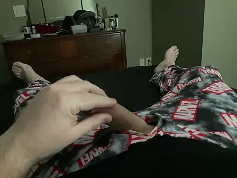 Snapshot of spanky10000 chatting on 01/10/25, 03:18 spanky10000 online show from 01/10/25, 03:18