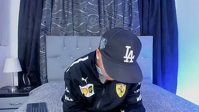 Snapshot of nova_sex01 chatting on 02/21/25, 04:07 nova sex01 online show from 02/21/25, 04:07