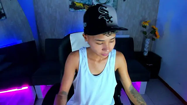 Snapshot of nova_sex01 chatting on 02/15/26, 04:53 nova sex01 online show from 02/15/26, 04:53