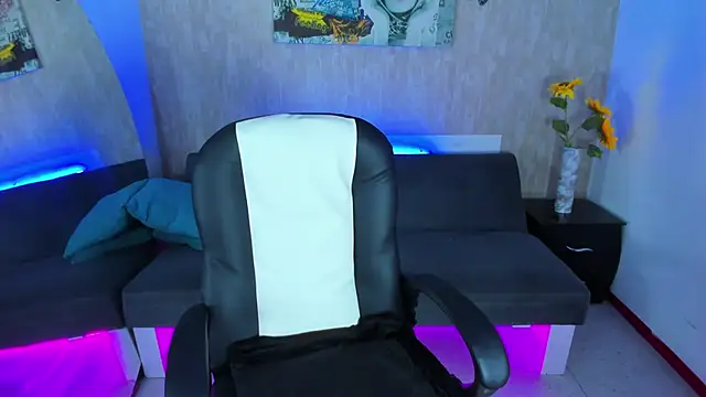 Snapshot of nova_sex01 chatting on 02/24/26, 07:17 nova sex01 online show from 02/24/26, 07:17