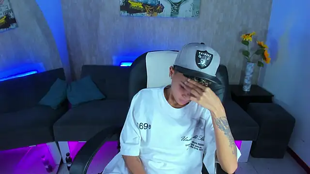 Snapshot of nova_sex01 chatting on 02/27/26, 12:21 nova sex01 online show from 02/27/26, 12:21