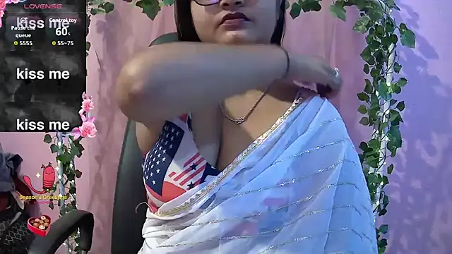 Pari-new online show from 12/15/25, 04:17