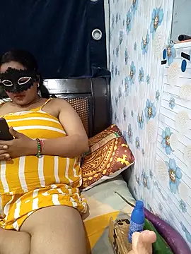 Snapshot of tina8th chatting on 11/20/25, 04:51 tina8th online show from 11/20/25, 04:51