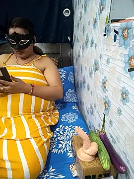 Snapshot of tina8th chatting on 11/27/25, 04:53 tina8th online show from 11/27/25, 04:53