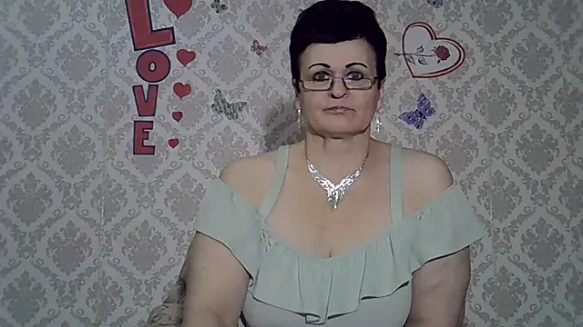 Snapshot of PaulaGolden chatting on 12/09/24, 03:22 PaulaGolden online show from 12/09/24, 03:22