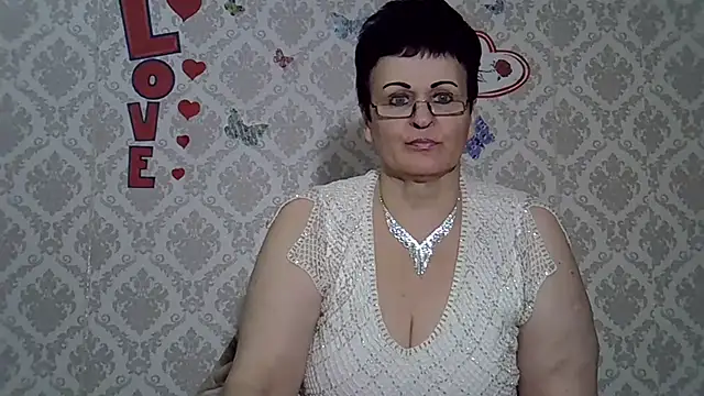 Snapshot of PaulaGolden chatting on 12/10/24, 12:38 PaulaGolden online show from 12/10/24, 12:38