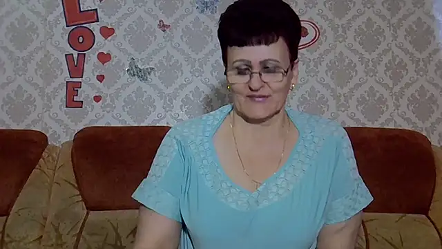 Snapshot of PaulaGolden chatting on 10/04/25, 09:18 PaulaGolden online show from 10/04/25, 09:18