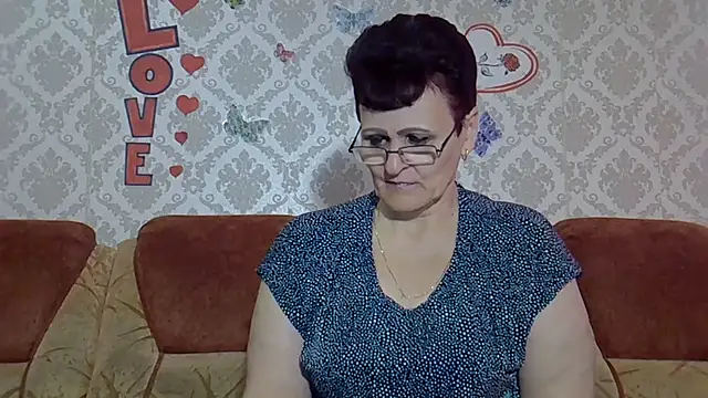 Snapshot of PaulaGolden chatting on 10/05/25, 08:12 PaulaGolden online show from 10/05/25, 08:12