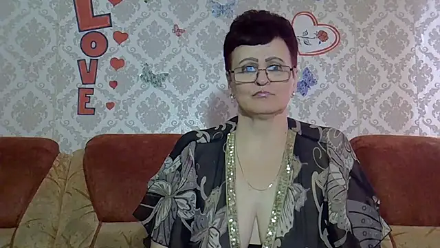 Snapshot of PaulaGolden chatting on 11/02/25, 09:55 PaulaGolden online show from 11/02/25, 09:55