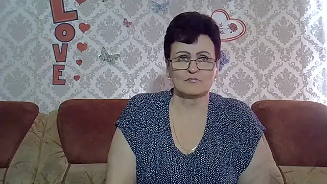 Snapshot of PaulaGolden chatting on 11/23/25, 10:04 PaulaGolden online show from 11/23/25, 10:04