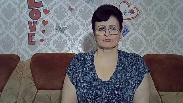 Snapshot of PaulaGolden chatting on 12/04/25, 07:39 PaulaGolden online show from 12/04/25, 07:39