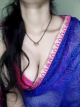 Snapshot of Fair-magic-woman chatting on 12/20/24, 10:32 Fair-magic-woman online show from 12/20/24, 10:32