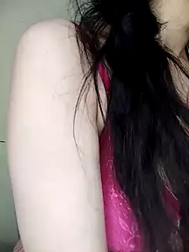 Snapshot of Fair-magic-woman chatting on 03/16/25, 05:07 Fair-magic-woman online show from 03/16/25, 05:07