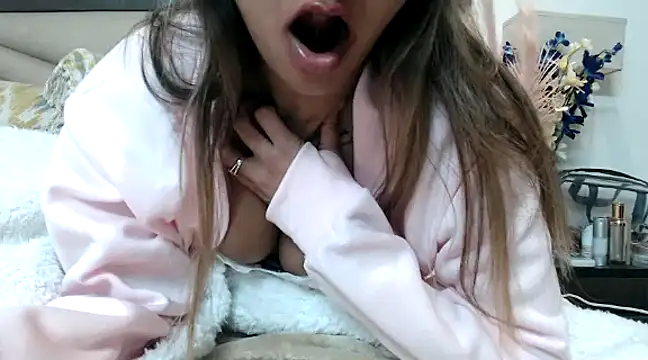 Snapshot of trippy_tina chatting on 12/07/24, 11:34 trippy tina online show from 12/07/24, 11:34