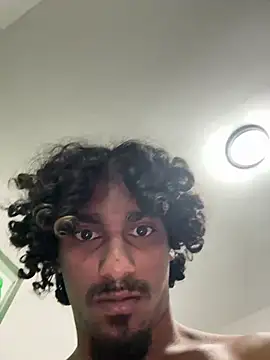 carlitos5505 online show from 02/09/25, 05:19