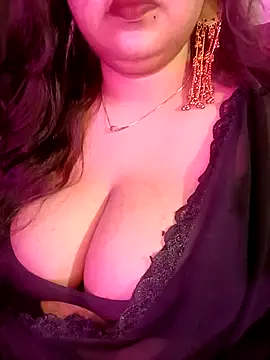 Suhanakhan00 online show from 05/23/26, 10:52