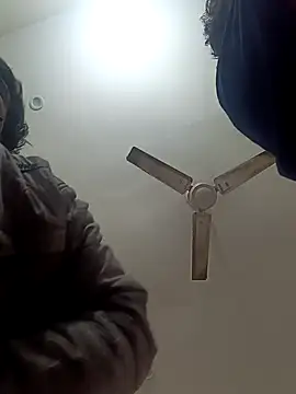 hottboyakash6969 online show from 12/20/24, 08:28