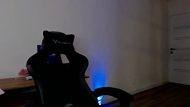 Princess Shy    online show from 03/12/25, 05:49