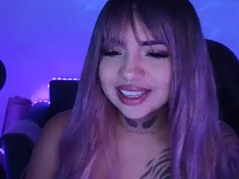 Snapshot of Alissfressa chatting on 04/01/26, 01:50 Alissfressa online show from 04/01/26, 01:50