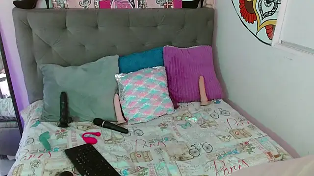 sarawiliamx online show from 02/13/25, 03:39