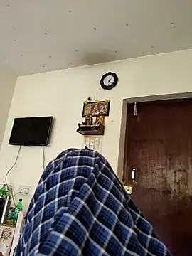 vicky55709 online show from 03/15/26, 07:47